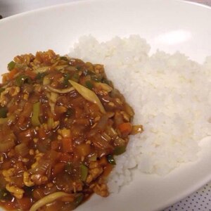 野菜室の整理にも★残り野菜のあっさりキーマカレー